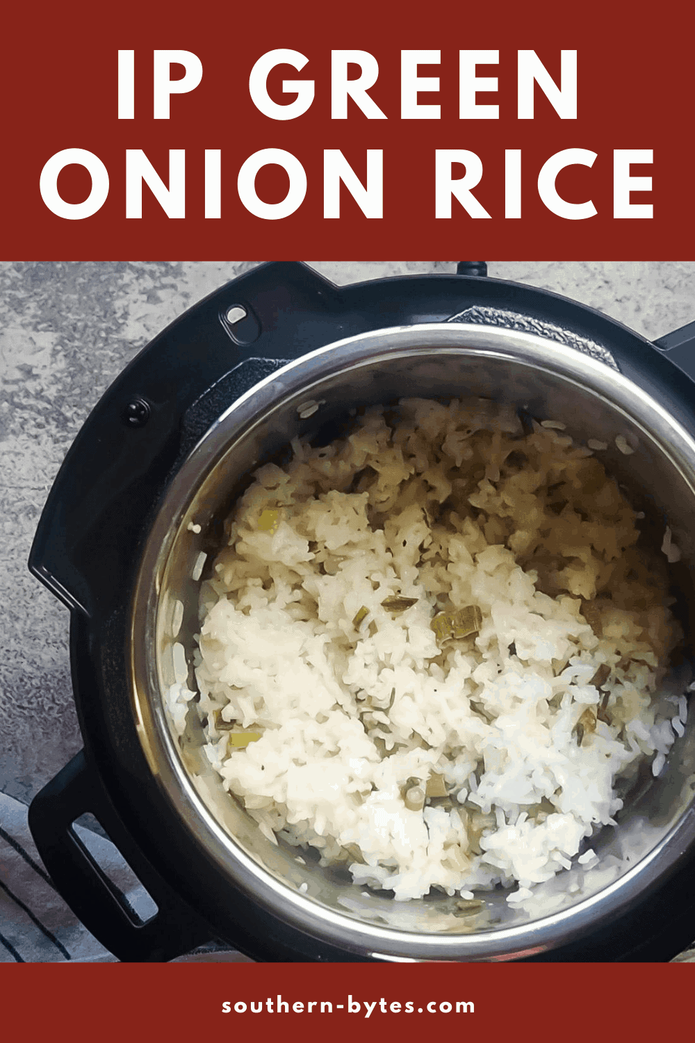 a pin image of an instant pot with green onion rice in it