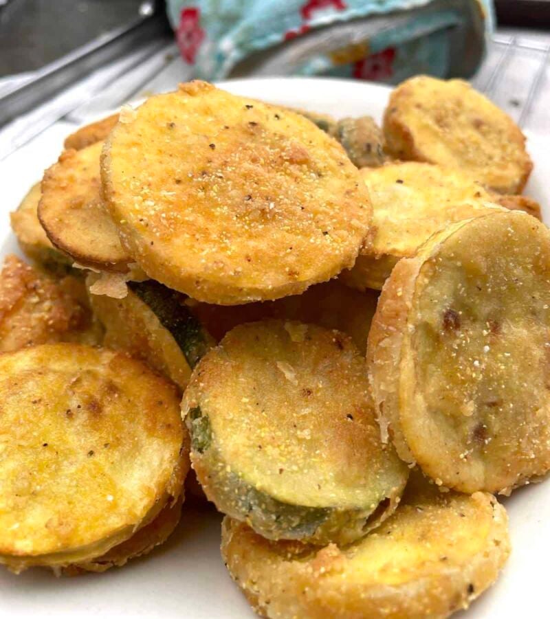 Southern Fried Summer Squash Recipe - Southern Bytes